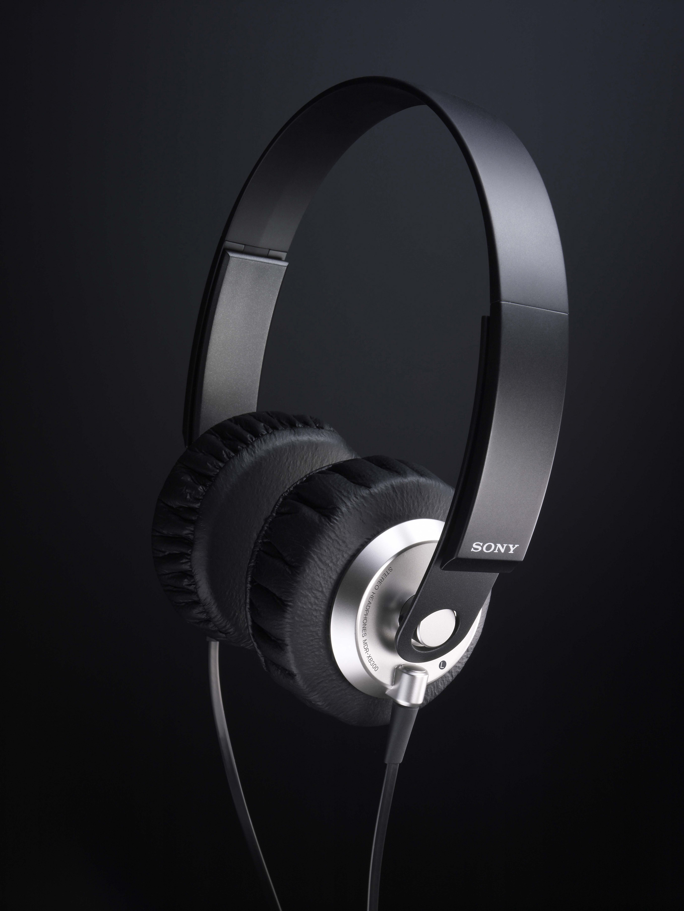 Sony XB Extra Bass Headphones Announced SlashGear