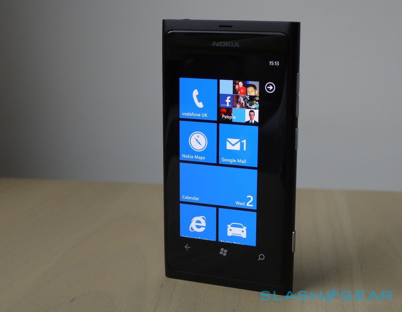 Nokia Lumia 800 Review SlashGear