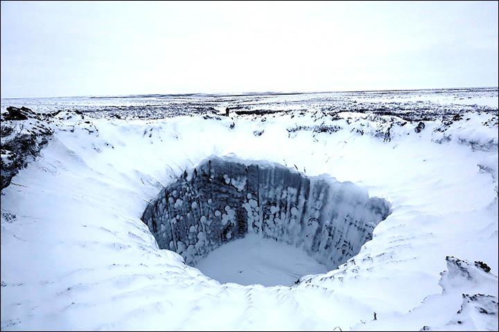 Scientists Descend Mysterious Siberian Sinkhole Reveal Pics SlashGear