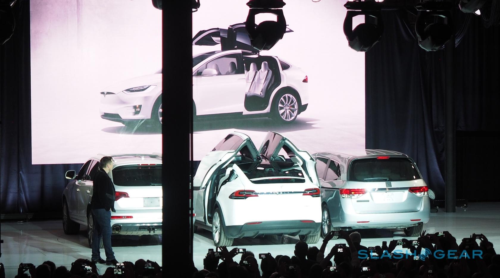 Tesla Model X Detailed As First Owners Get Their EV SUV - SlashGear