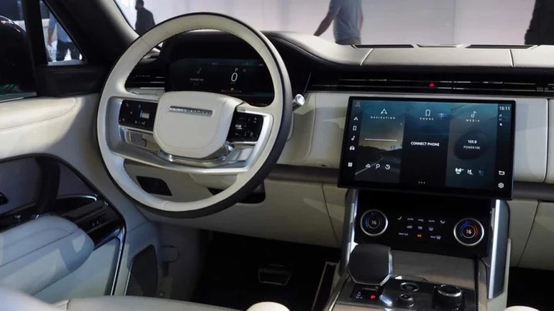 2022 Range Rover drivers seat 