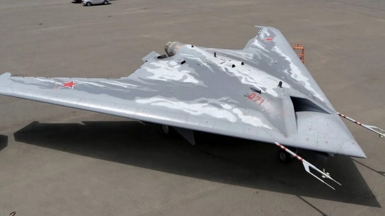 Sukhoi S-70 Okhotnik-B on the ground