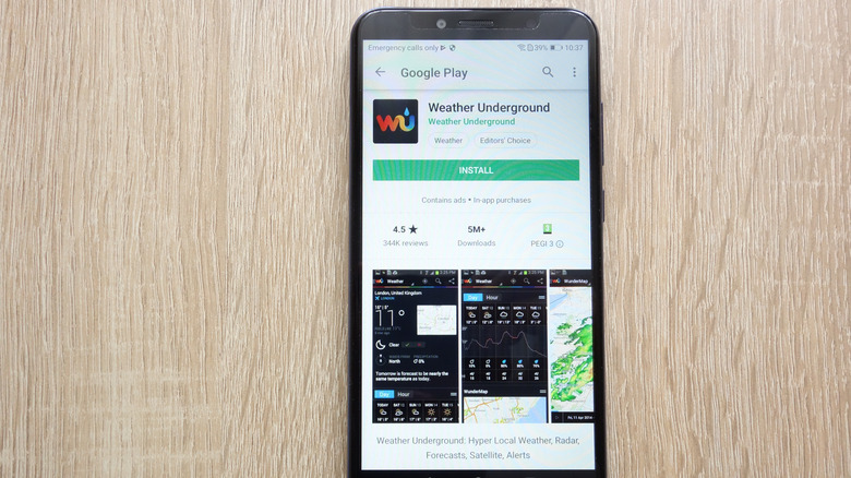 Weather Underground app displaying screenshots