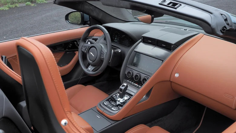 Jaguar F-Type interior