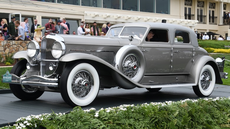 Silver 1933 Duesenberg SJ