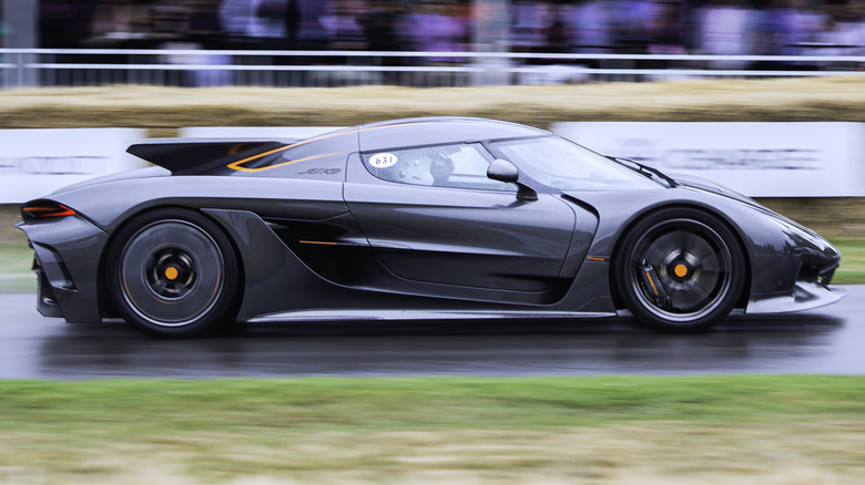 Koenigsegg Jesko Absolut on racetrack