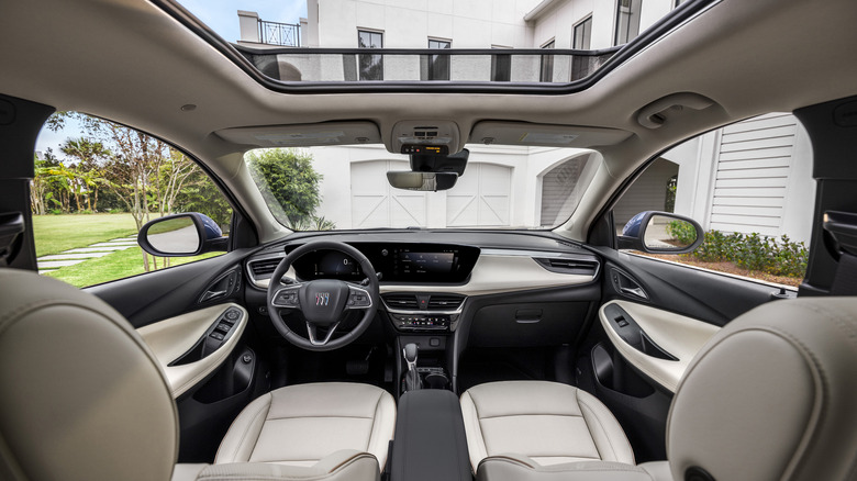 Buick Encore GX Avenir interior