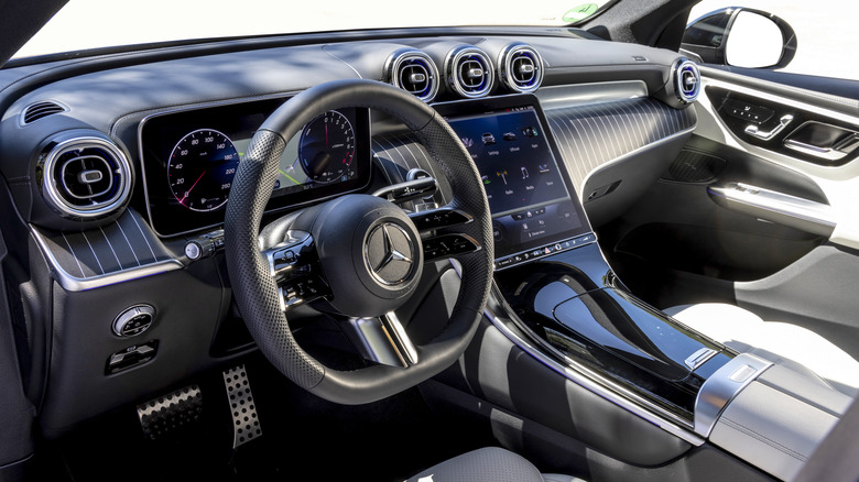 Mercedes-Benz GLC interior and steering wheel