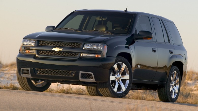 Chevrolet Trailblazer parked