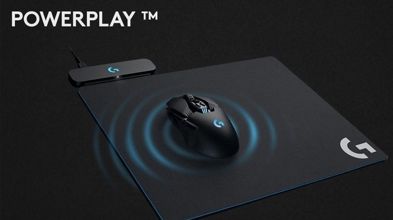 The Logitech wireless Powerplay mat