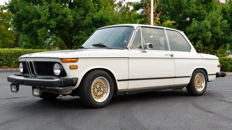 BMW 2002 parked up