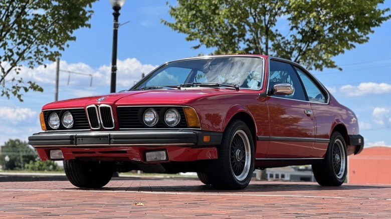 BMW 635CSi in red