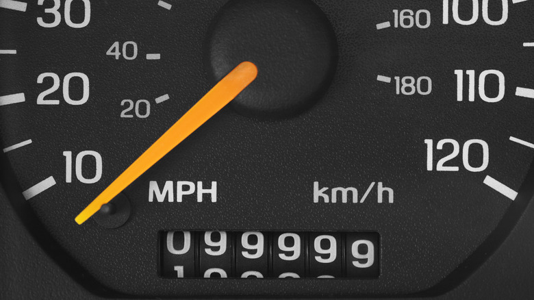 rolling drum odometer under speedometer