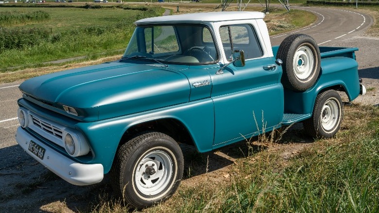 Blue chevrolet C/K truck