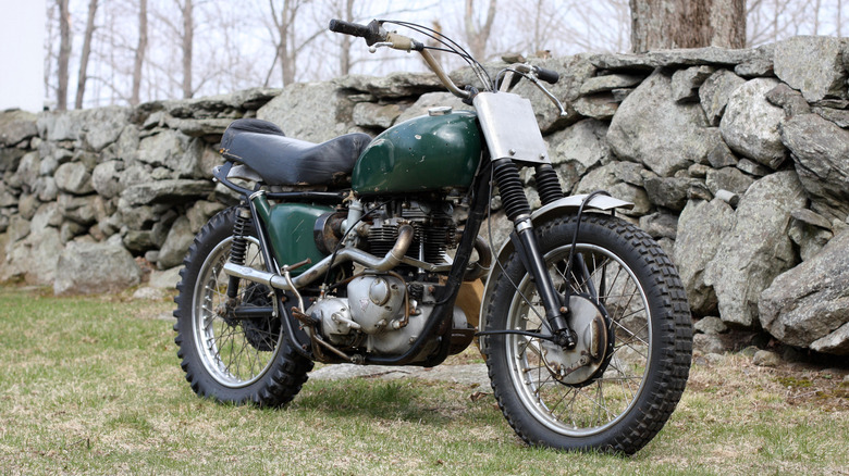 Triumph Bonneville Desert Sled