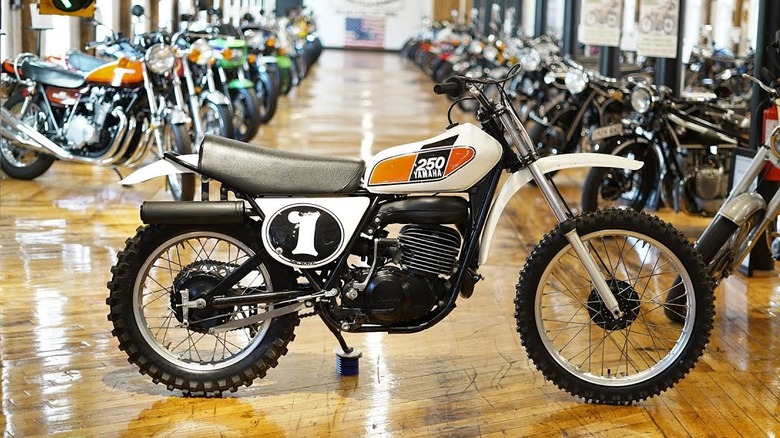 Yamaha YZ250M