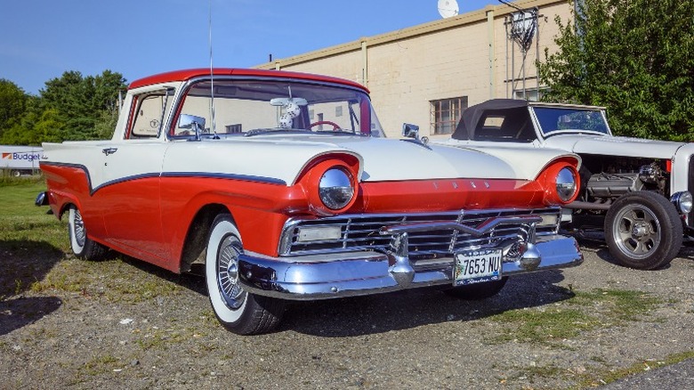 Two tone 1957 Ford Ranchero