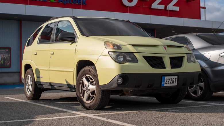 Pontiac Aztek in parking lot