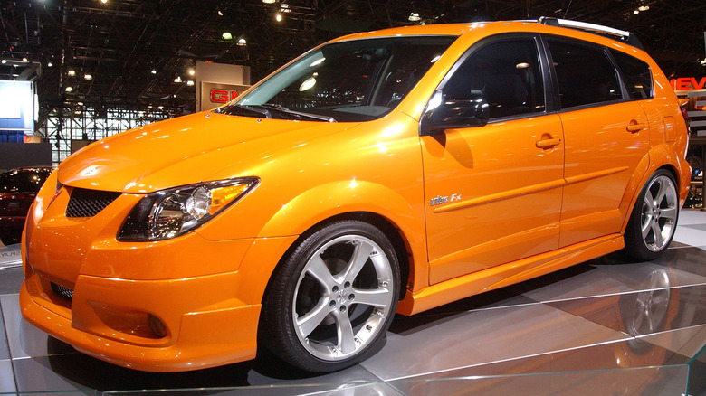 Pontiac Vibe at motor show