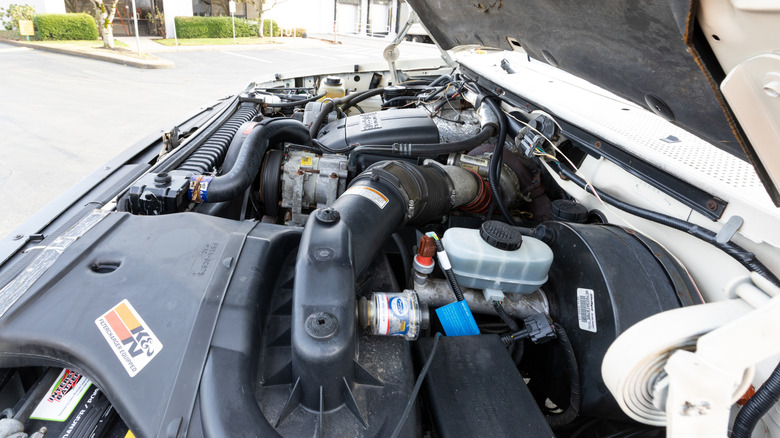 Diesel engine in pickup truck