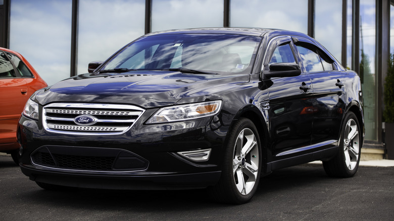 Ford Taurus SHO