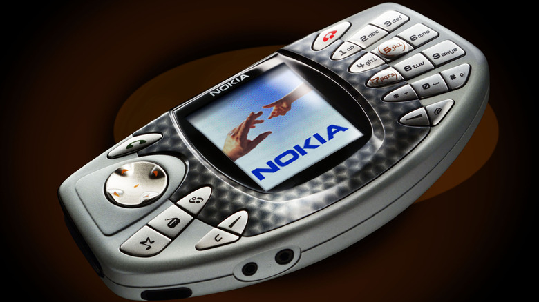 Nokia N-Gage with screen activated