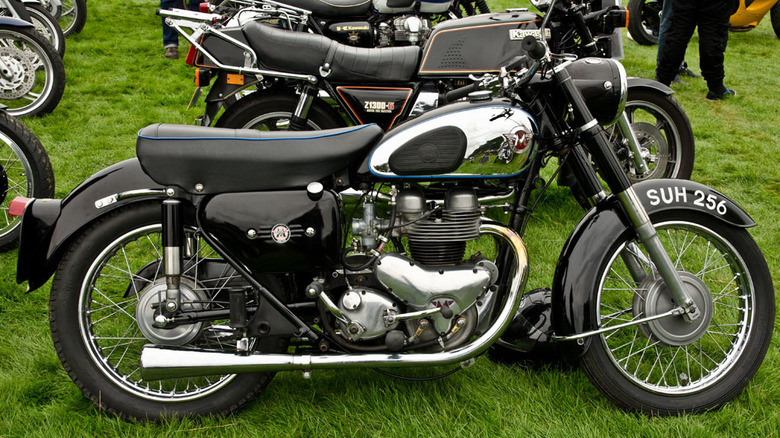 Matchless G11