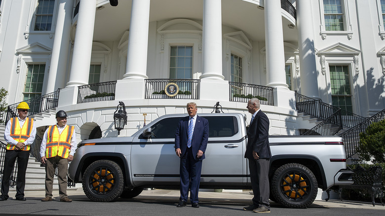 Donald Trump with Lordstown Endurance pickup