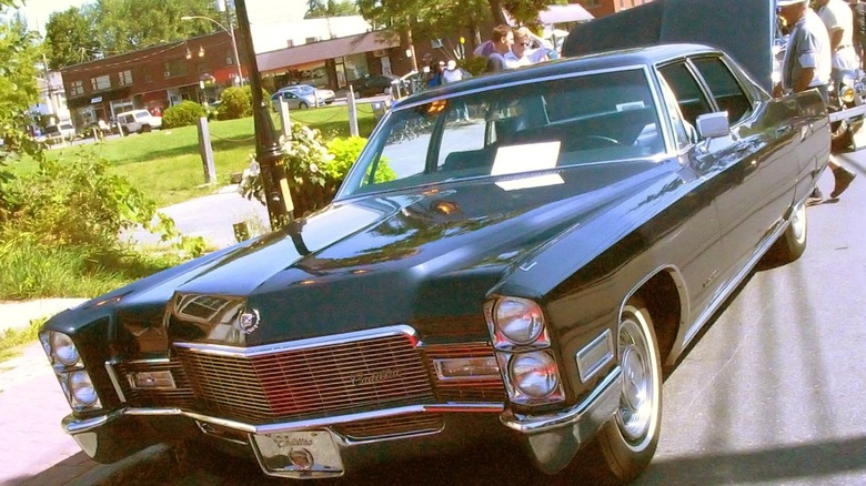 1968 cadillac fleetwood special park road