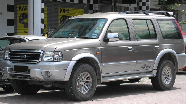 Ford Everest on display