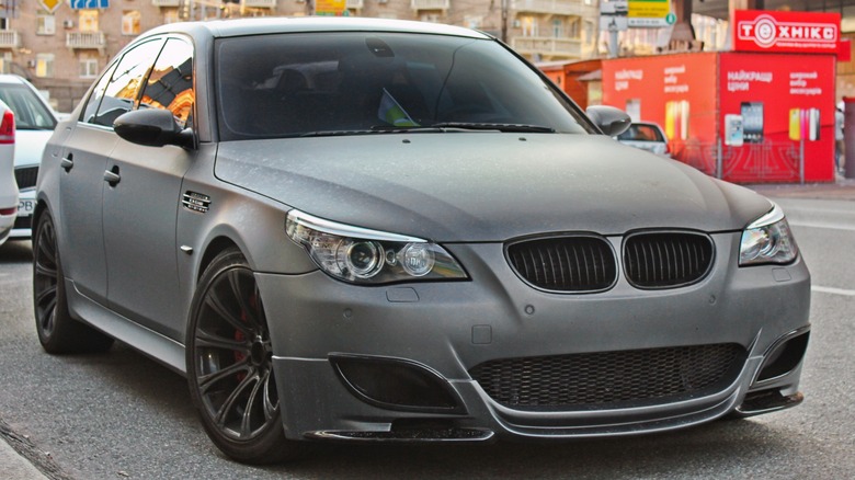 Grey BMW M5 (E60)