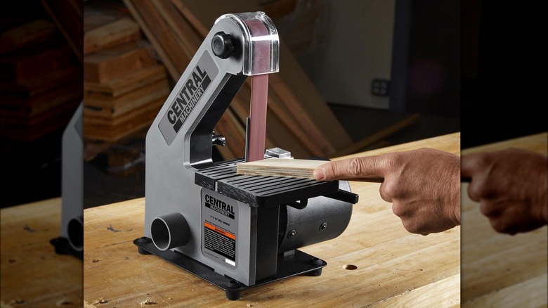 Benchtop sander harbor freight best sale