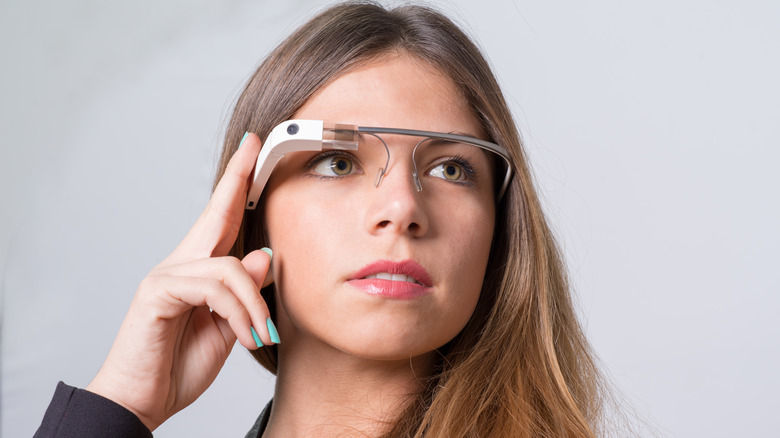 woman wearing Google Glass