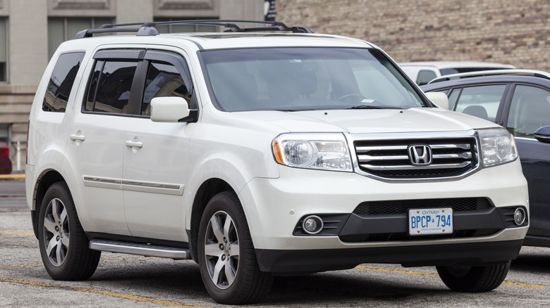 Honda Pilot parked