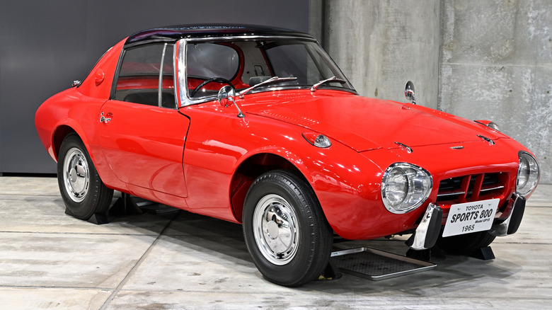 Toyota Sports 800