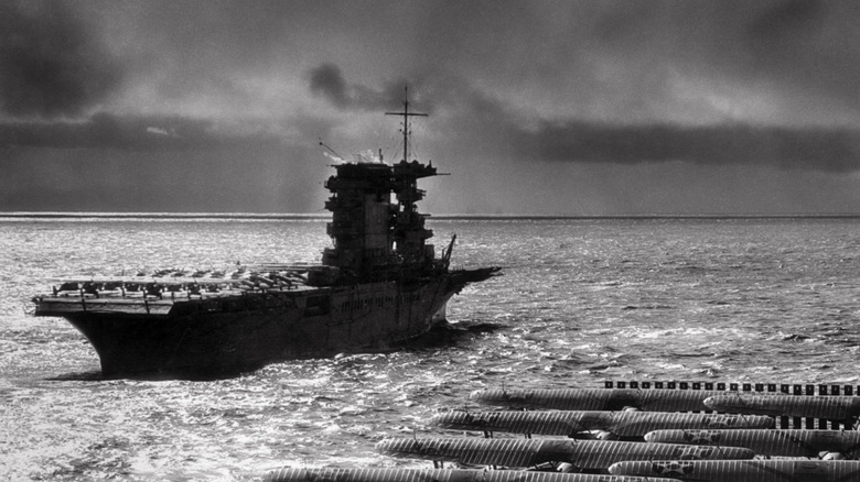 An aircraft carrier from the 1930s