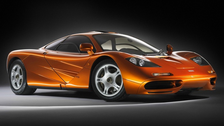 McLaren F1 studio shot