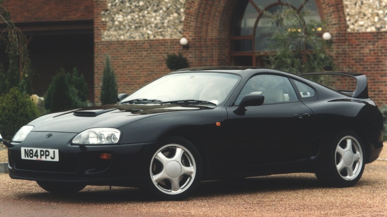 Toyota Supra A80 Black