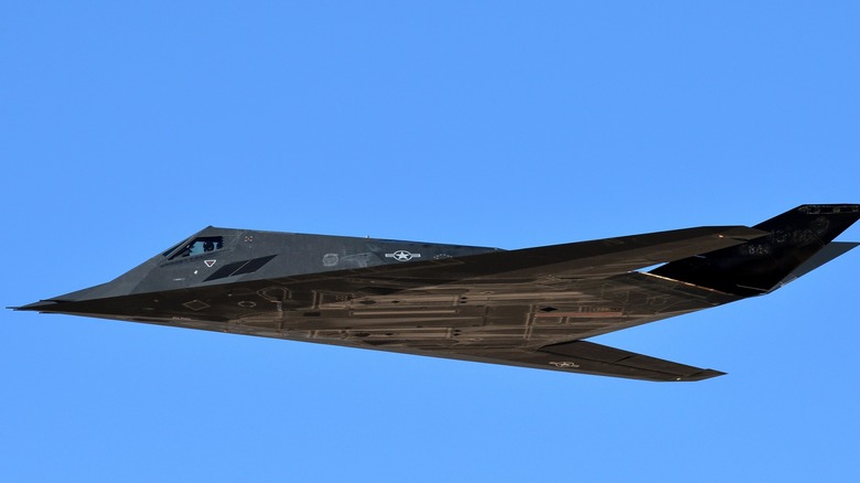 Lockheed F-117 Nighthawk flying