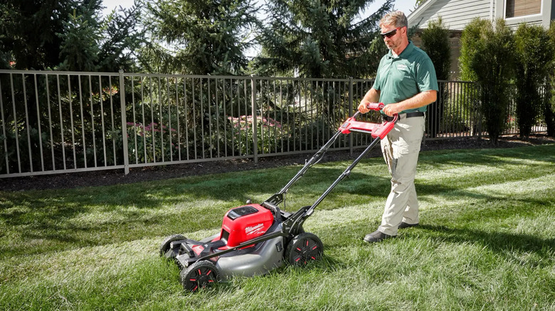 Milwaukee Dual Battery Mower