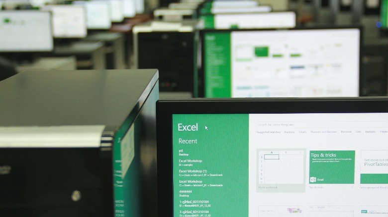 Excel software showing cells highlighted