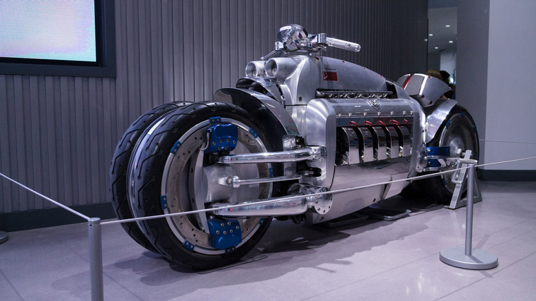 dodge tomahawk display