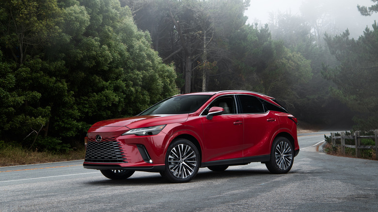 2024 Lexus RX 350h AWD red color