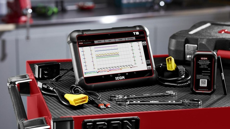 The T8 diagnostic scanner