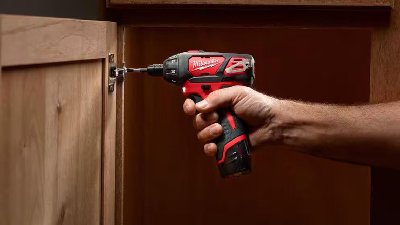 Milwaukee M12 Hex Screwdriver Kit