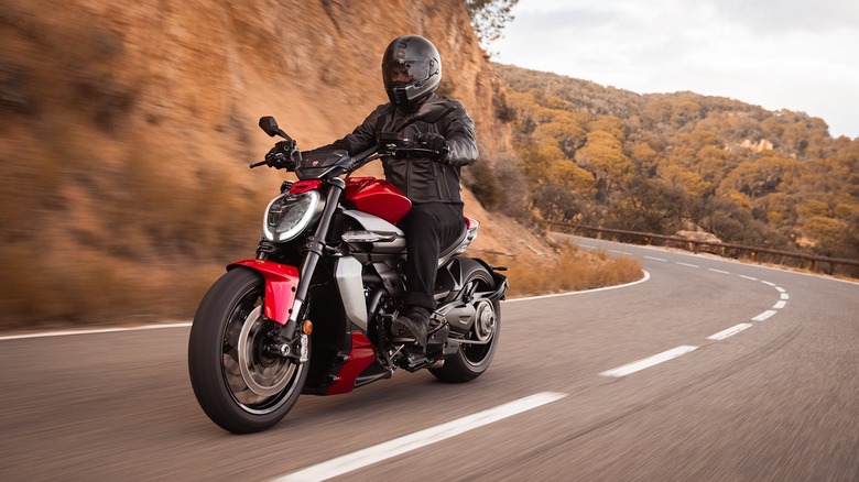 Red Ducati XDiavel V4 on the road