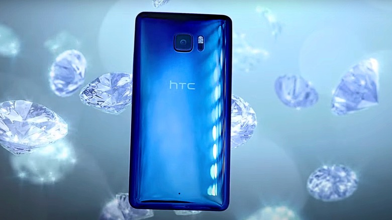 An HTC U Ultra displaying its blue liquid surface design.