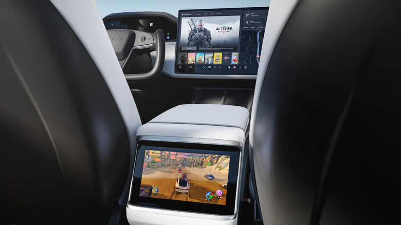 Tesla Model S front and rear touchscreen