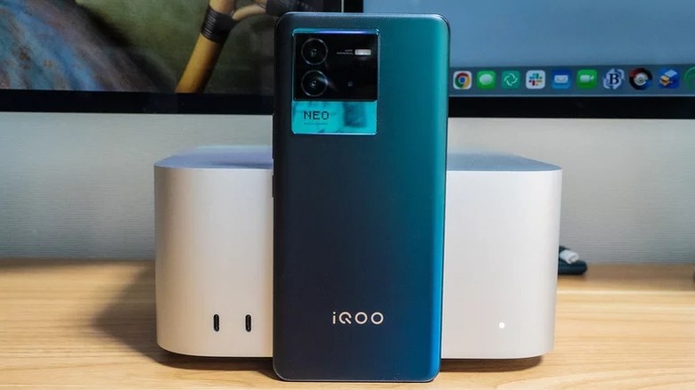 iQoo Neo 6 standing on a desk