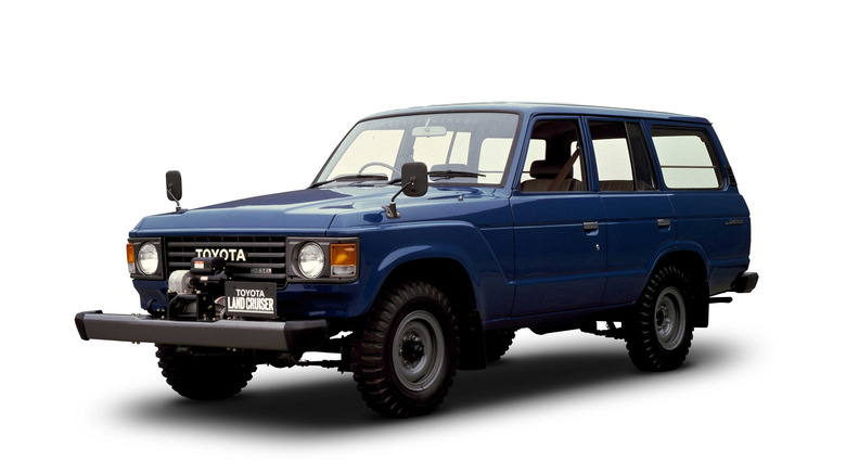 Blue 1980 Toyota Land Cruiser FJ60 front 3/4 view